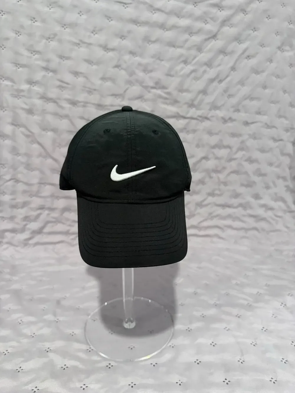 Nike Black White Swoosh Adjustable Baseball Cap Performance Hat